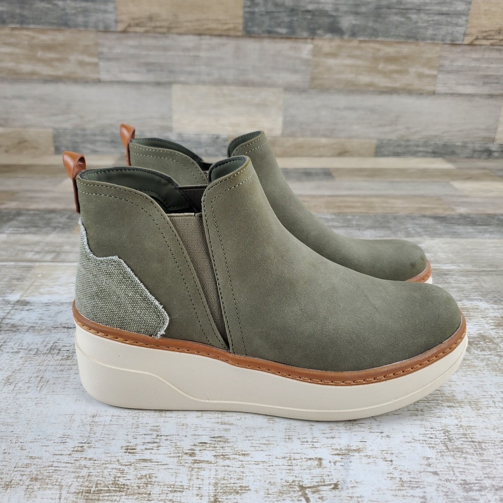 Blowfish Malibu Charming Womens Booties Sz 7.5 M Olive Green Leather Sneakers